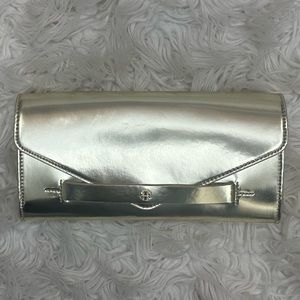 Tory burch metallic gold elizabeth leather clutch handbag purse